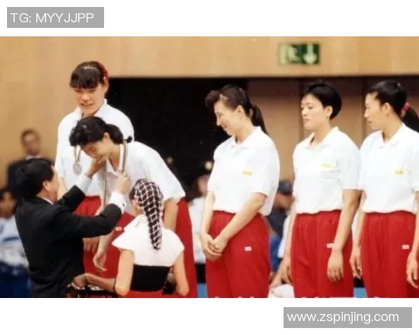 王芳专访揭秘篮球成功秘诀与背后故事分享